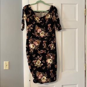 Beautiful floral maternity dress